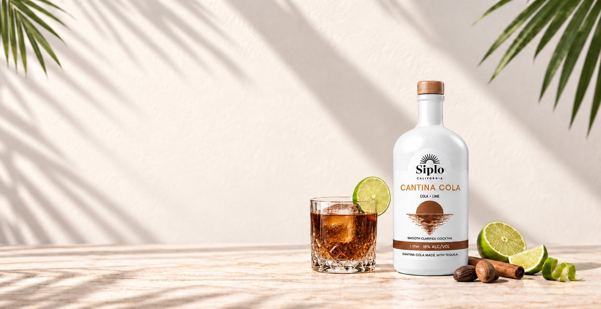 Siplo Cantina Cola bottle with cocktail and ingredients